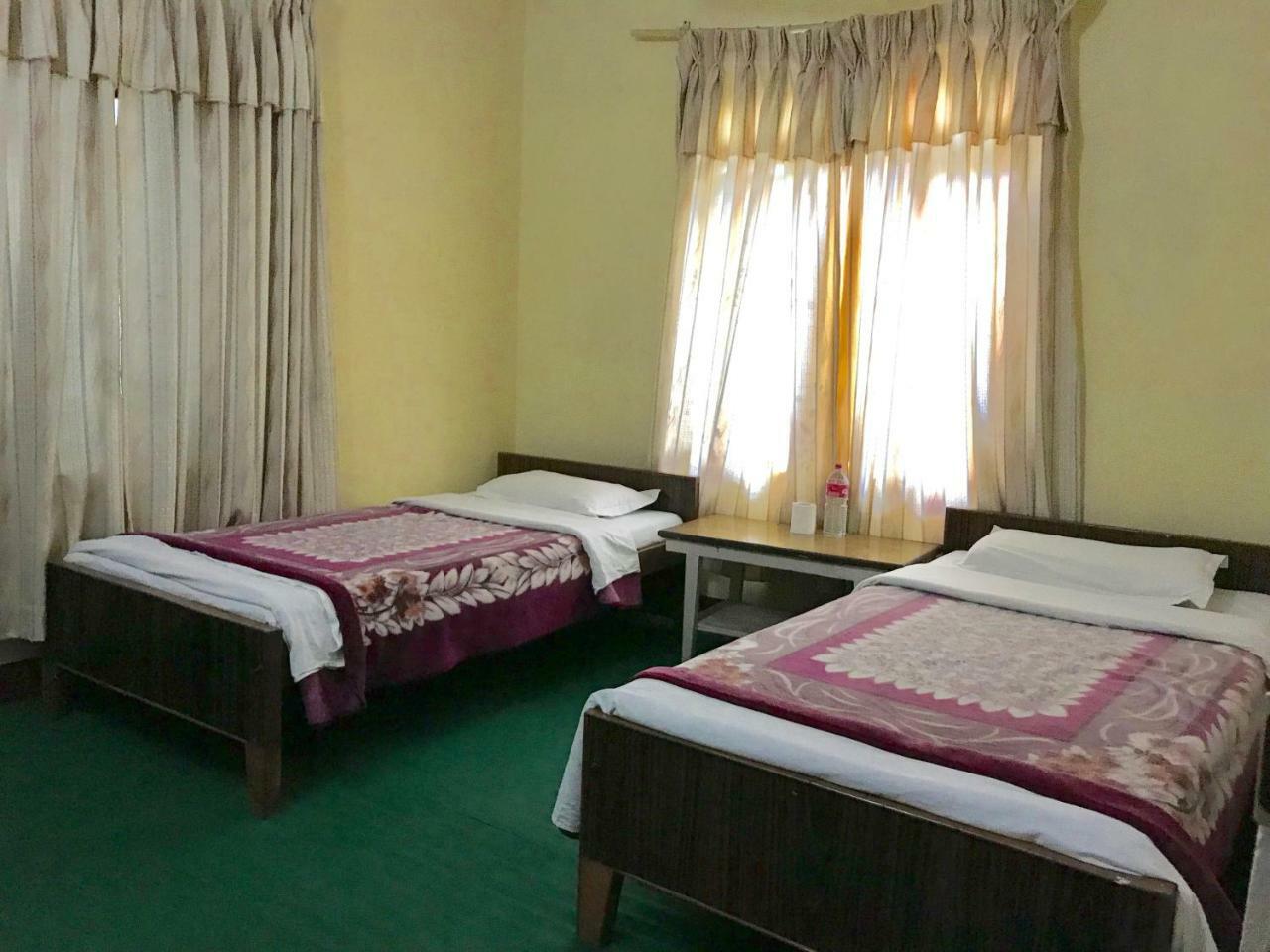 Geo Guest House Pokhara Dış mekan fotoğraf