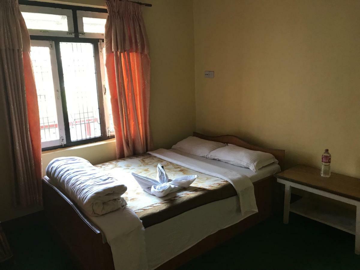 Geo Guest House Pokhara Dış mekan fotoğraf