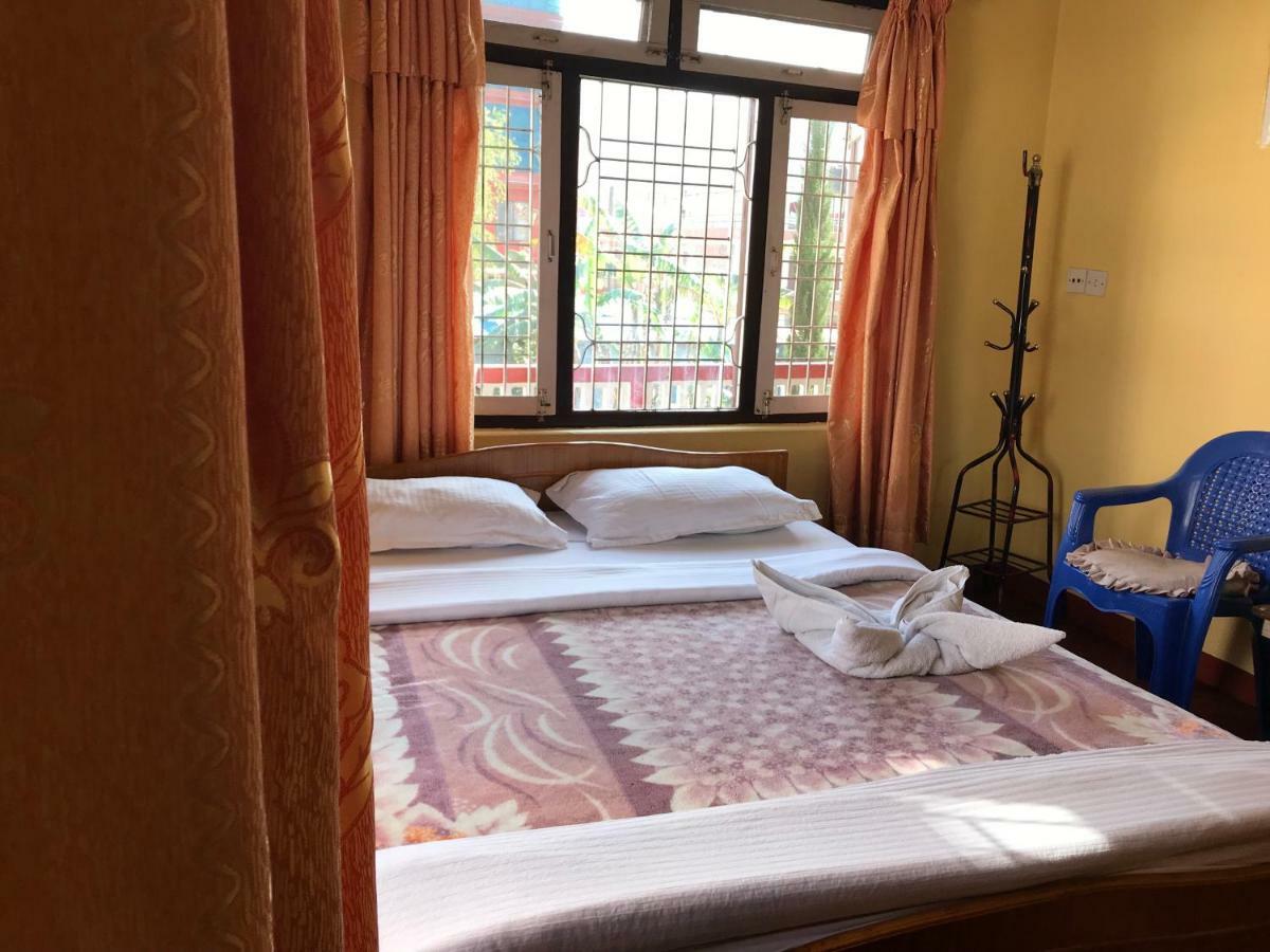 Geo Guest House Pokhara Dış mekan fotoğraf